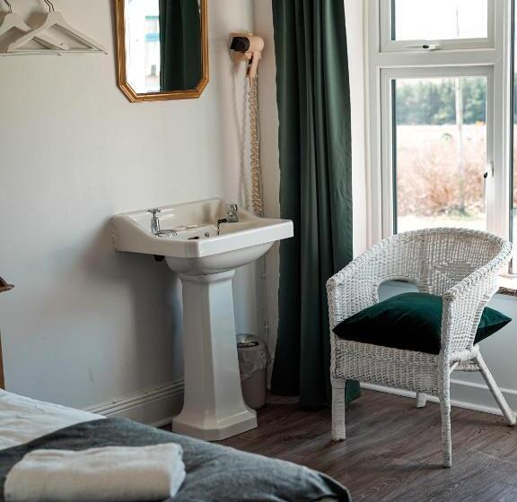 مبيت وإفطار Pure Magic Lodge