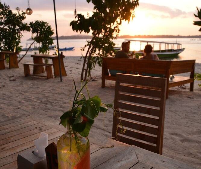 민박 Salili Bungalow