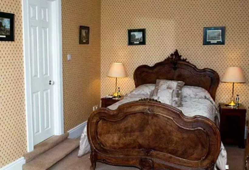ホテル Ballykealey House