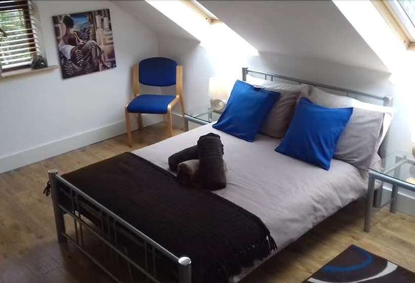 펜션 Coill Maher Lake House