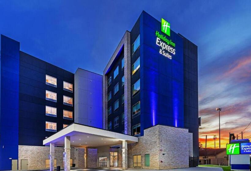 فندق Holiday Inn Express & Suites Houston N Downtown, An Ihg