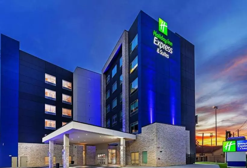 Hotelli Holiday Inn Express & Suites   Houston   N Downtown, An Ihg