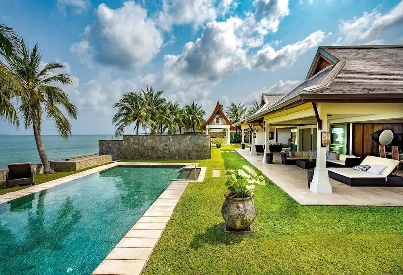 Miskawaan Beachfront Villas