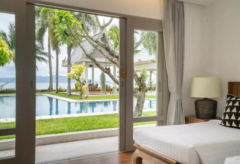 Miskawaan Beachfront Villas