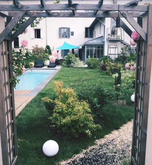 بنسيون De La Chambre Au Jardin