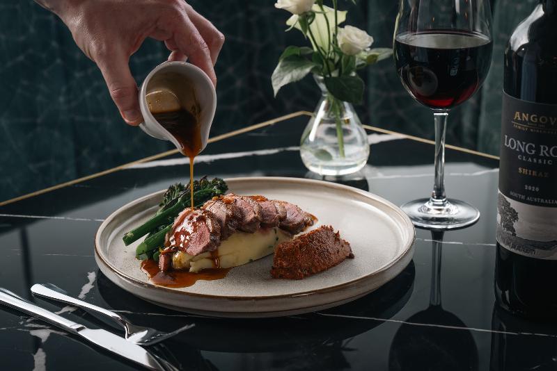 The Gleneagle River Apartments