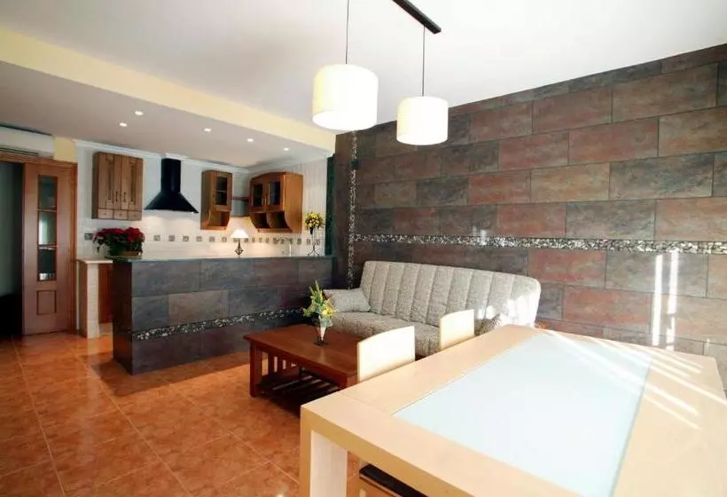 Apartamentos Hotel 77