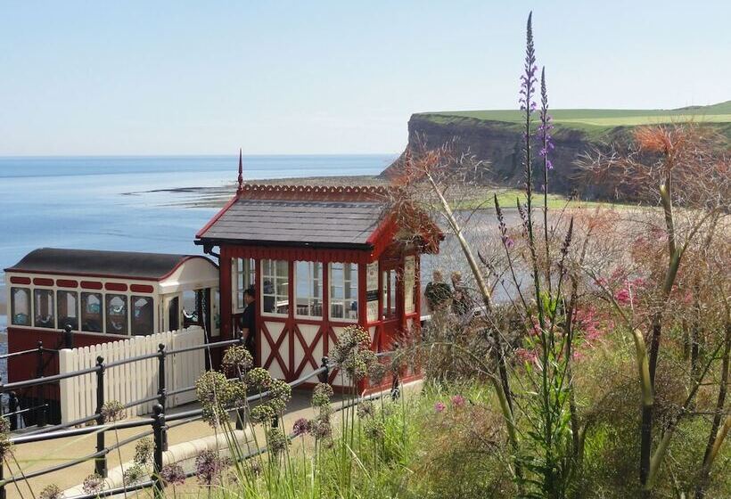 Saltburn Holidays Jasmine Cottage