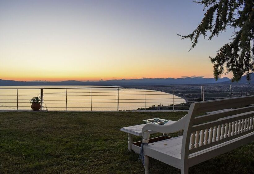 Beachside Bliss   Luxury Sanctuary & Private Pool