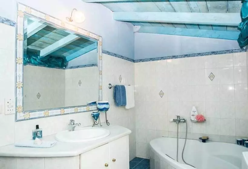 Beachside Bliss   Luxury Sanctuary & Private Pool