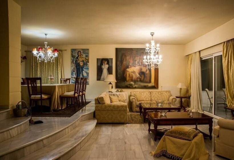 Beachside Bliss   Luxury Sanctuary & Private Pool