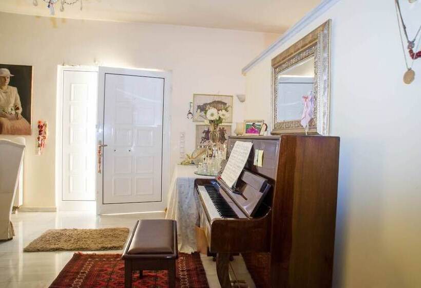 Beachside Bliss   Luxury Sanctuary & Private Pool