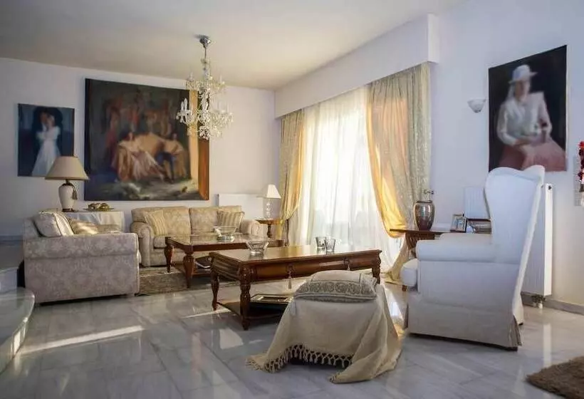Beachside Bliss   Luxury Sanctuary & Private Pool