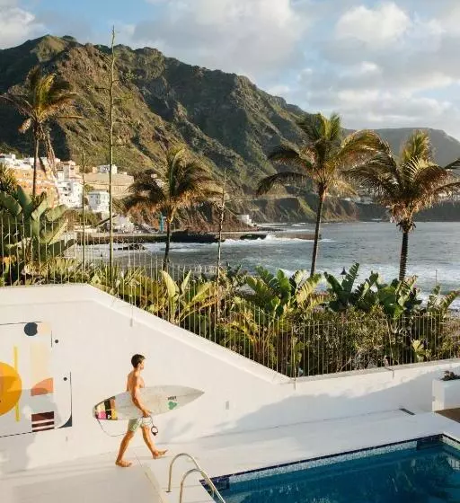 Aamiaismajoitus (B&B) Punta Paradiso