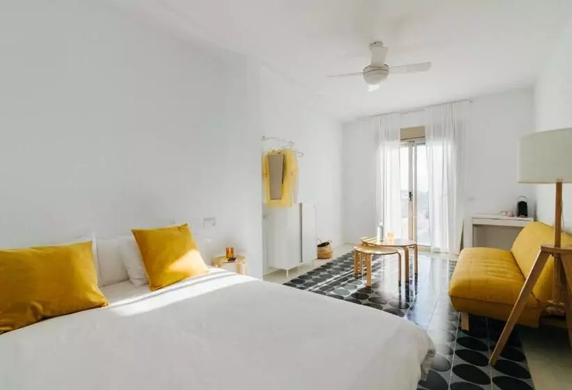 Aamiaismajoitus (B&B) Punta Paradiso