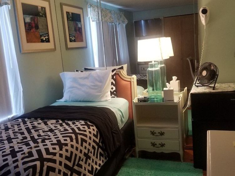 Bed and Breakfast West Haven Connecticut Rooms