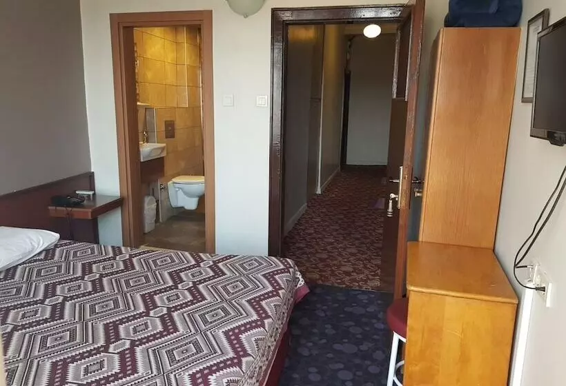 Ferah Otel