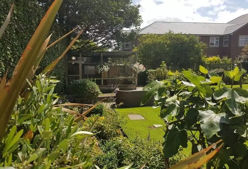 簡易ホテル Dorset Arms