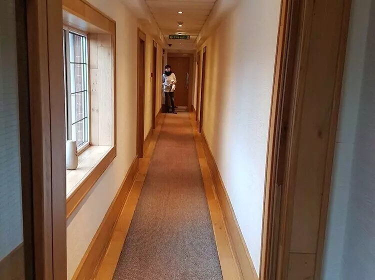 簡易ホテル Dorset Arms