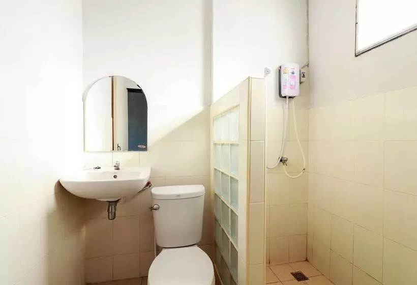 ホテル Dnk Baan Suan