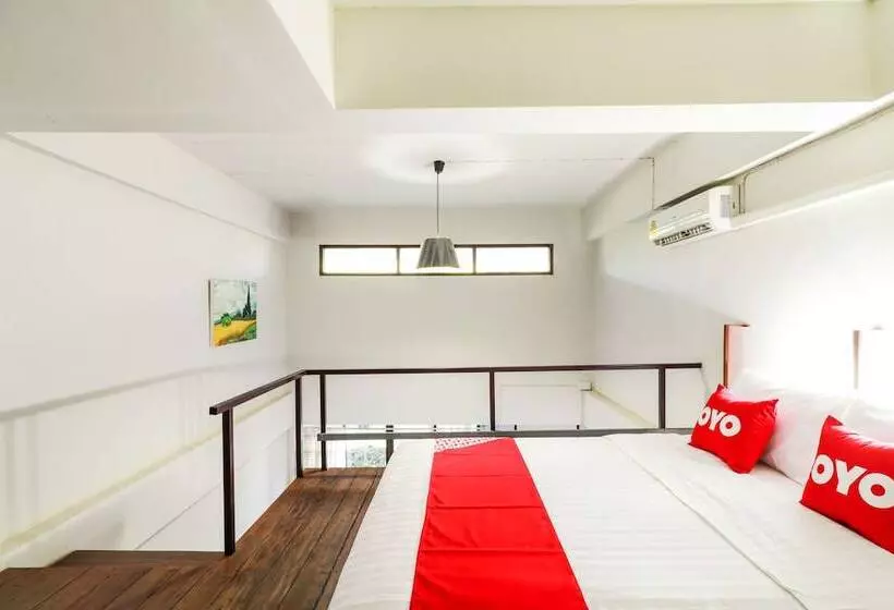 ホテル Dnk Baan Suan