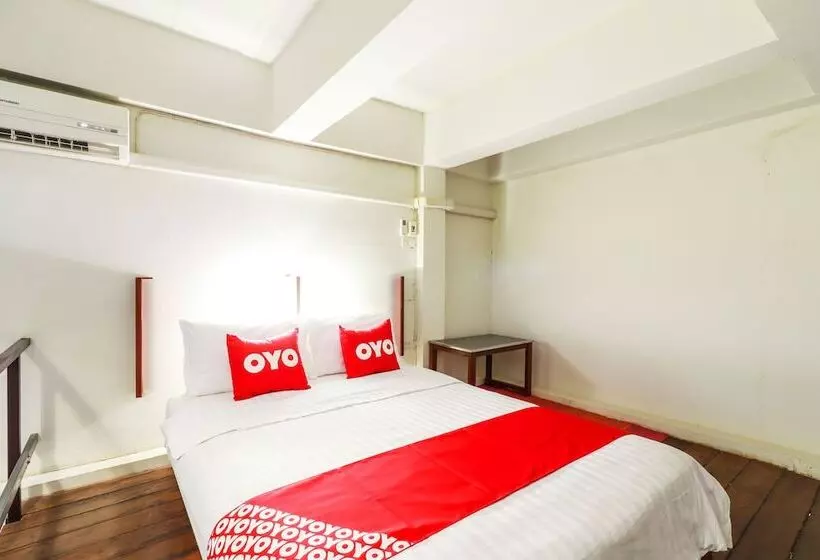 ホテル Dnk Baan Suan