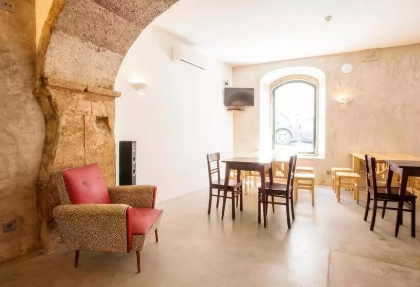 Hotelli Intendente 1865