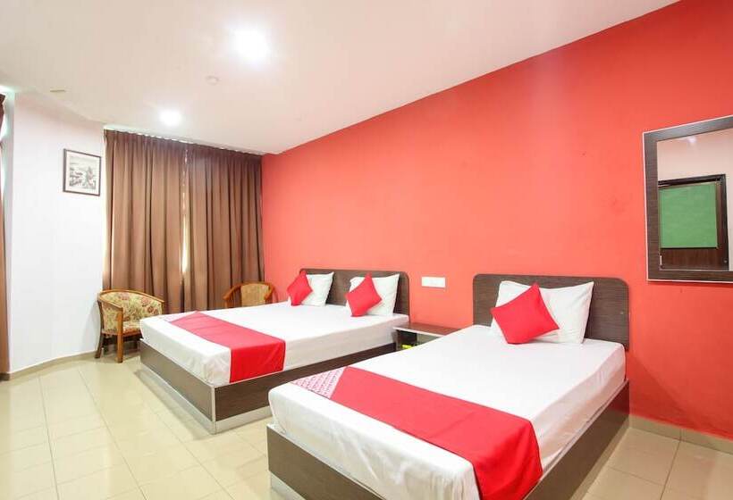 בית מלון כפרי Siswa By Oyo Rooms