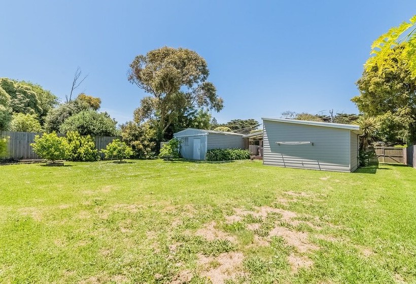 Loch Retreat  550m To Town