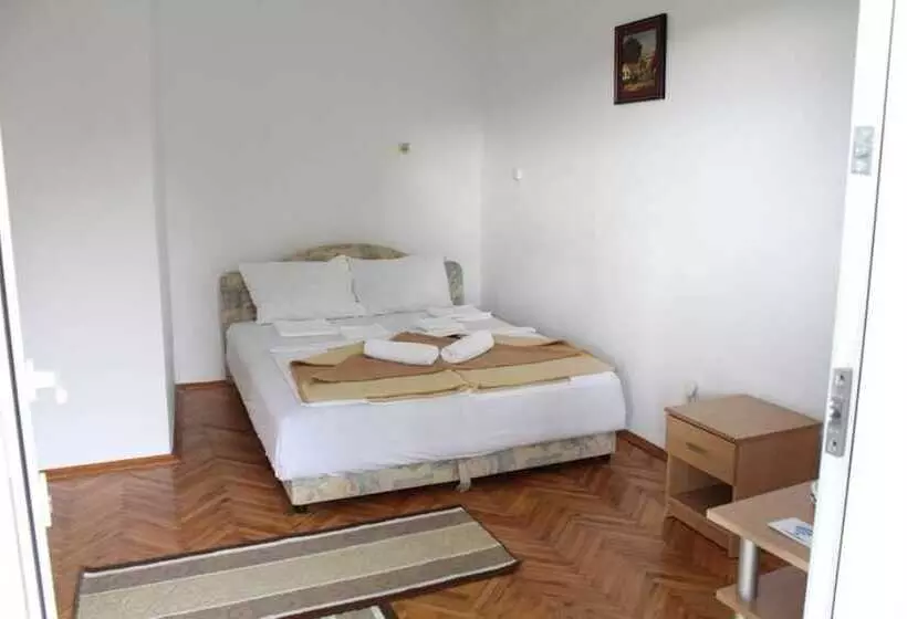 پانسیون Guest House Vojinovic