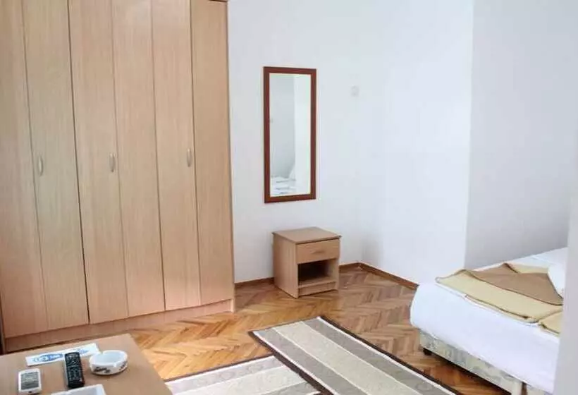 پانسیون Guest House Vojinovic