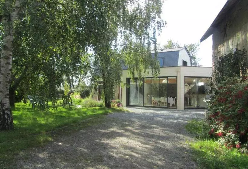 Majatalo La Petite Charnasserie