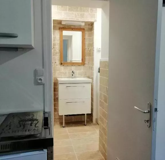 Majatalo La Petite Charnasserie