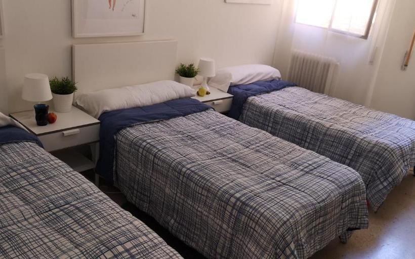 هاستل Residencia El Realejo