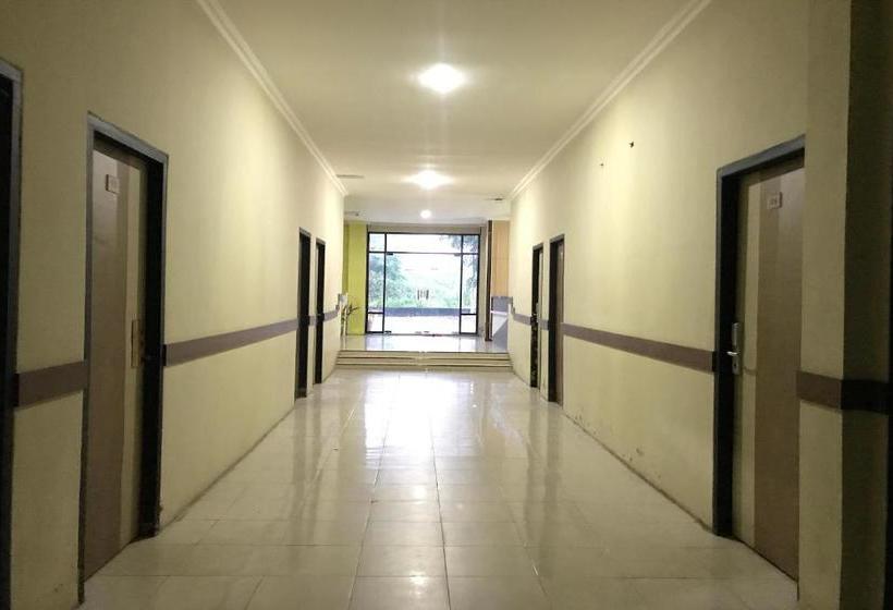 Szálloda Oyo 2144 Rapos