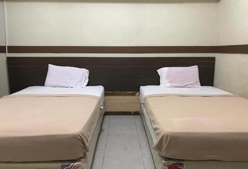 Szálloda Oyo 2144 Rapos