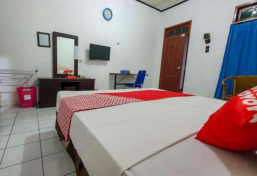 בית מלון כפרי Garuda Bontang