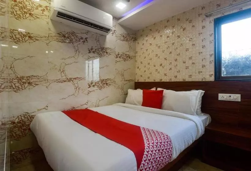 هتل Oyo 63295 T Junction Residency