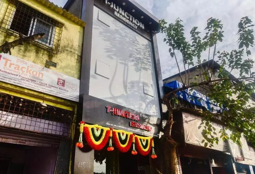 هتل Oyo 63295 T Junction Residency
