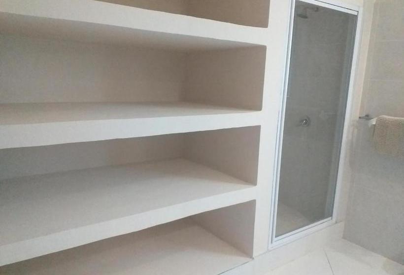 膳宿费 Baia Do Ouro