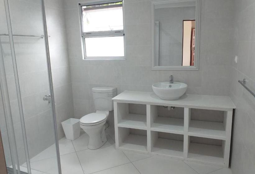 膳宿费 Baia Do Ouro