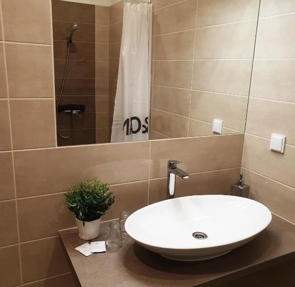 بنسيون Mediterrán Villa Kecskemét