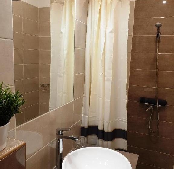 بنسيون Mediterrán Villa Kecskemét