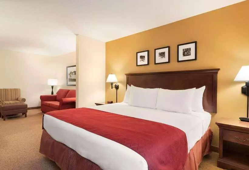 هتل Country Inn & Suites By Radisson, Cedar Rapids Airport, Ia