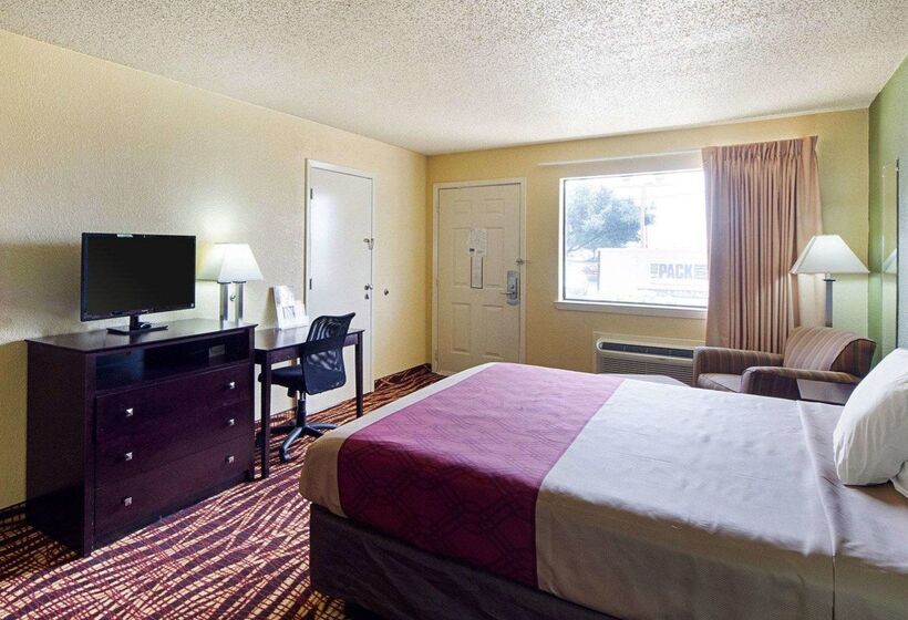 ホテル Econo Lodge Inn & Suites Downtown Northeast Near Fort Sam Houston