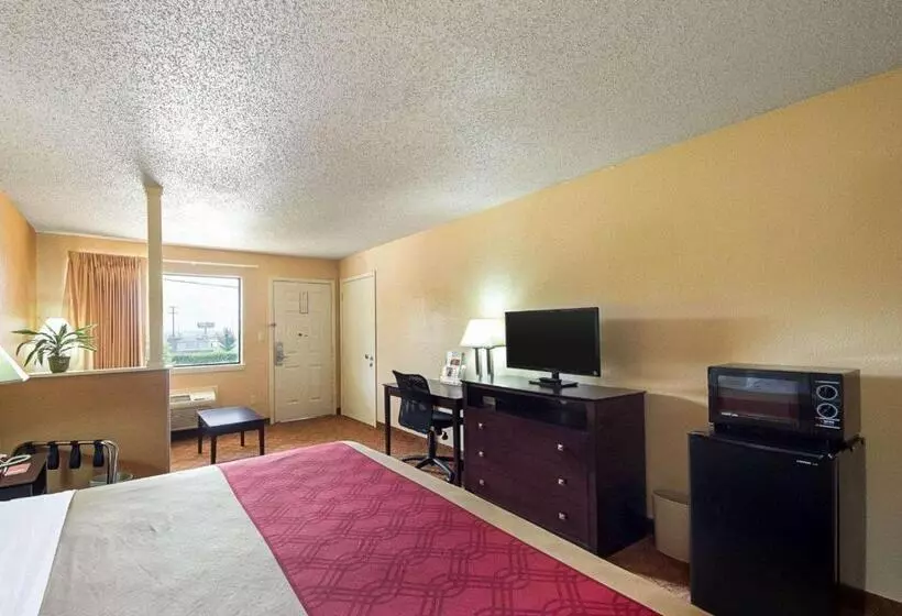 בית מלון כפרי Econo Lodge Inn & Suites Downtown Northeast Near Fort Sam Houston