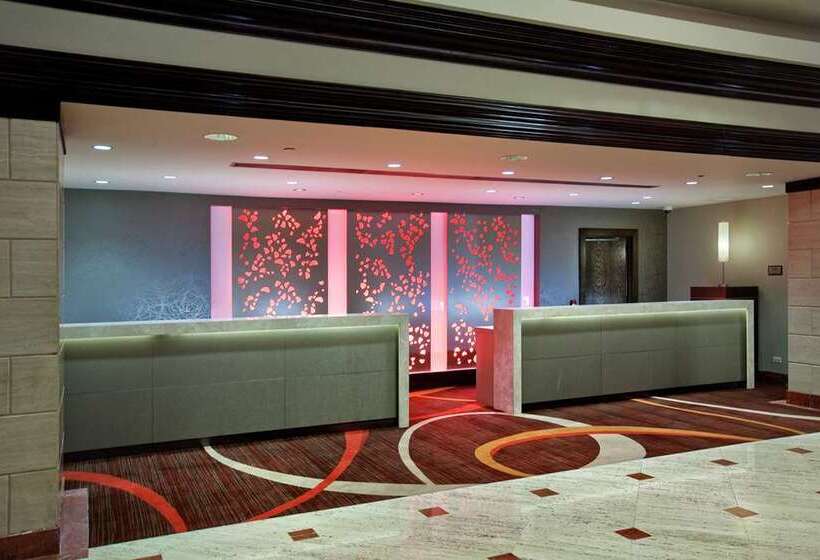 فندق Hilton Rosemont Chicago O'Hare