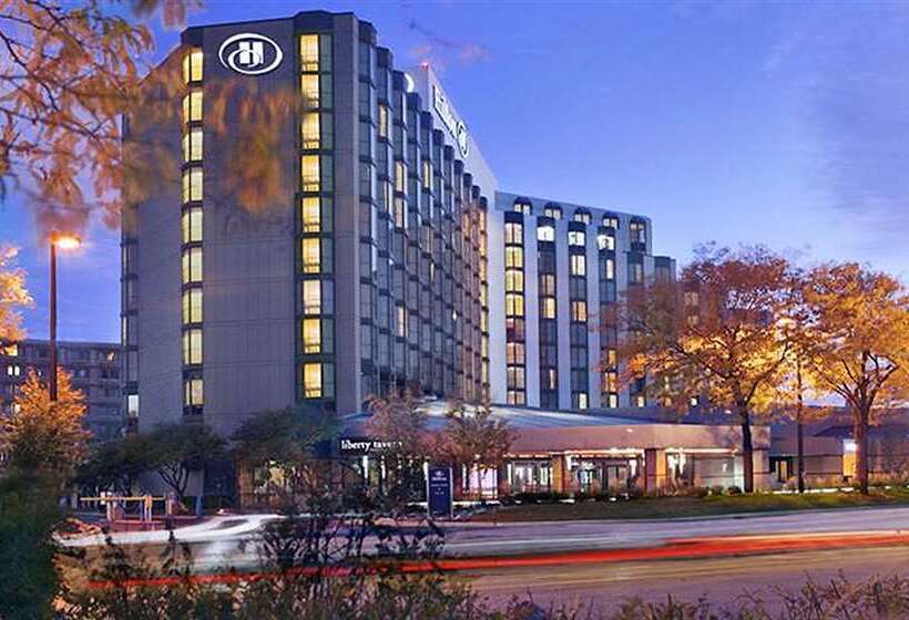 فندق Hilton Rosemont Chicago O'Hare