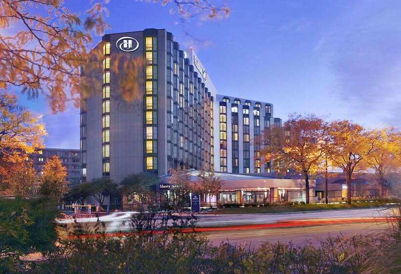 فندق Hilton Rosemont Chicago O'Hare