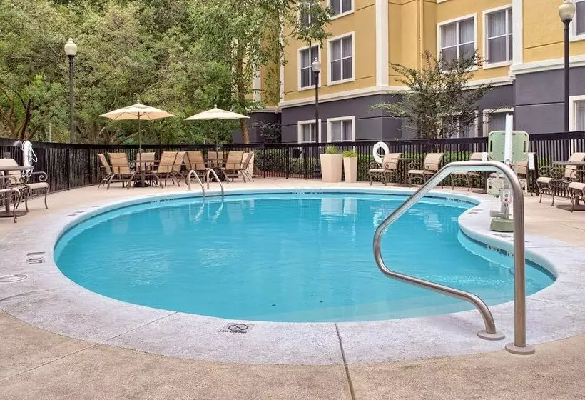 ホテル Homewood Suites By Hilton Mobile Airport University Area